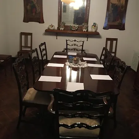 Palacete Magistral Dominguez Homestay Guadix