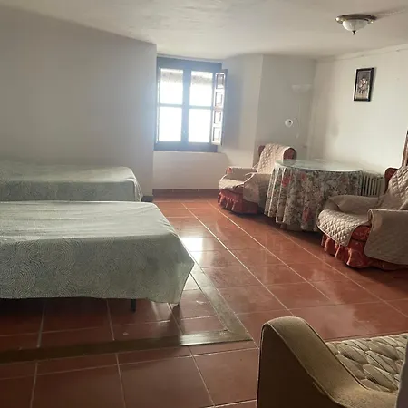 Palacete Magistral Dominguez Homestay *