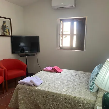 Homestay Palacete Magistral Dominguez